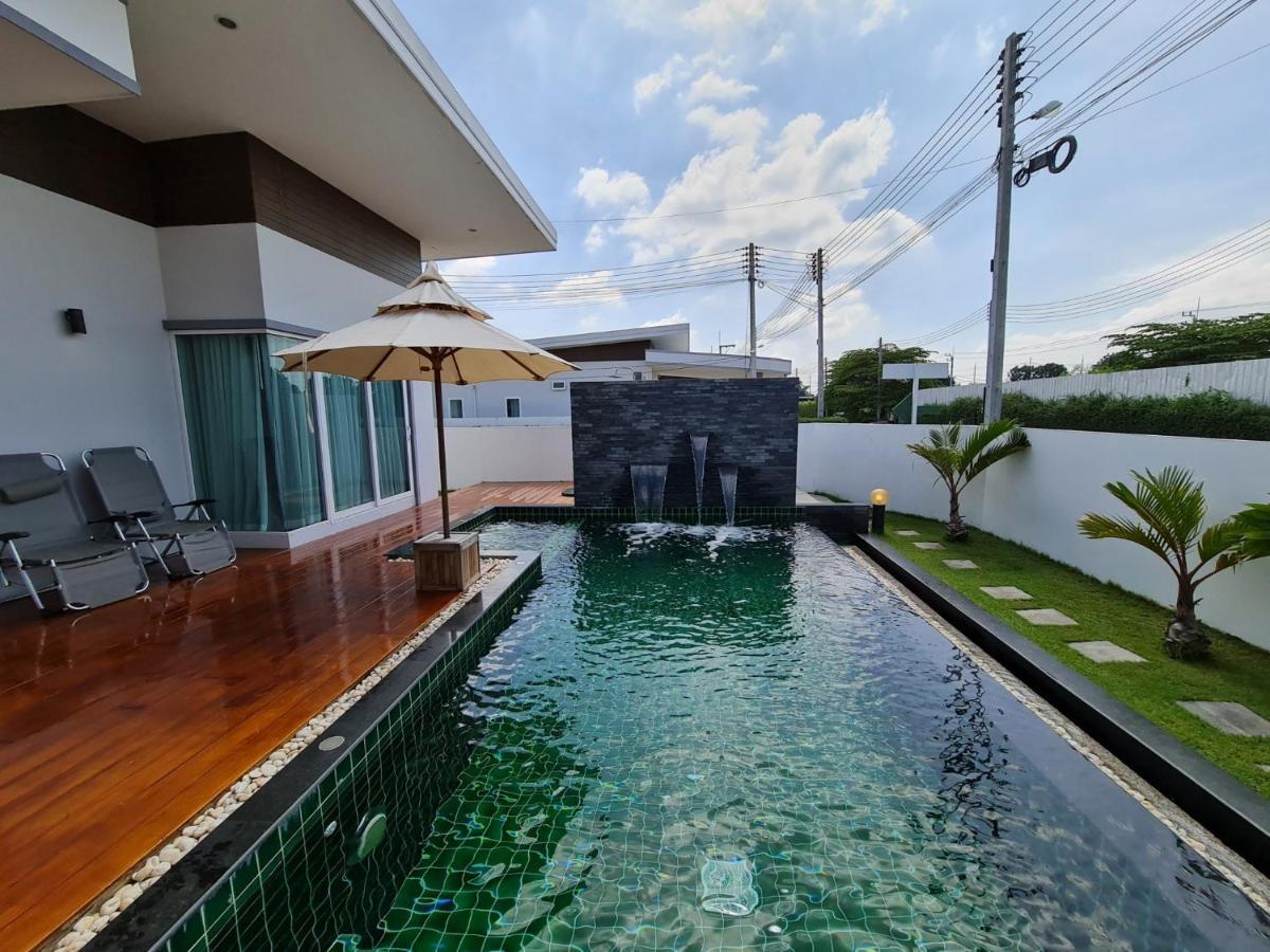 JIRA POOL ::: HUA HIN, THAILAND ::: COMPARE RATES